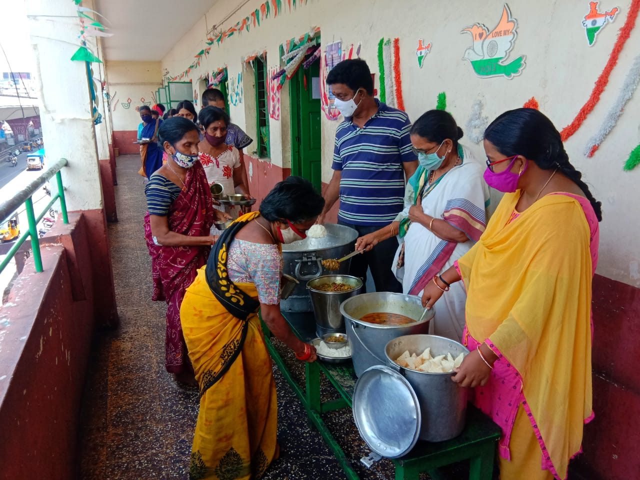 September 2020. For Ganapati Puja, lunch for 90 people at the TSR Complex and Bheemnagar shelters.